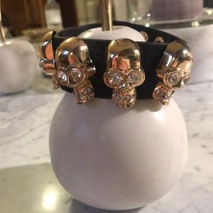 Gold Skull Clasp Bracelet
